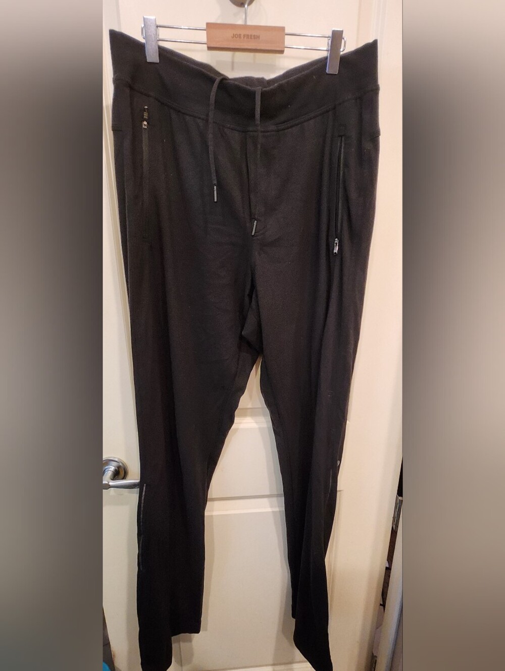 lululemon athletica Black Men's Jogger Pants with Zip Pockets